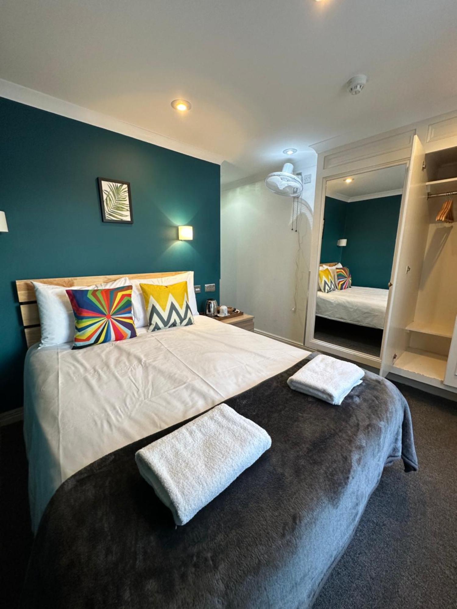 Hostel Smart Hyde Park View Londýn Exteriér fotografie